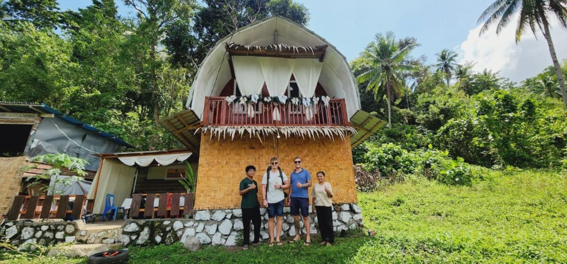 Pondok Wisata Noah Likupang Exterior photo