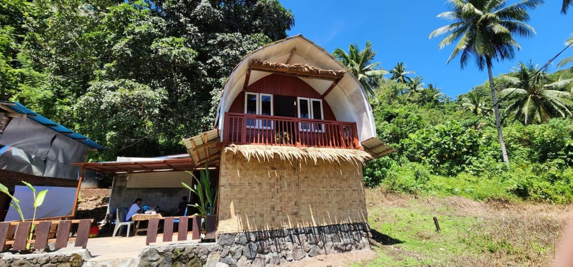 Pondok Wisata Noah Likupang Exterior photo