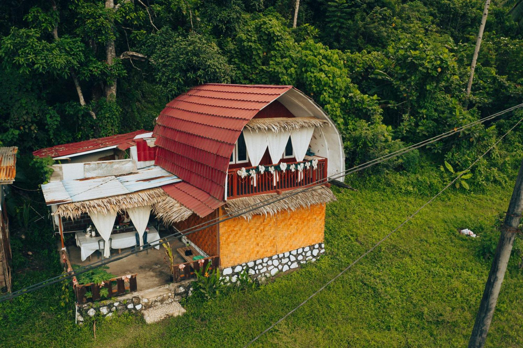 Pondok Wisata Noah Likupang Exterior photo